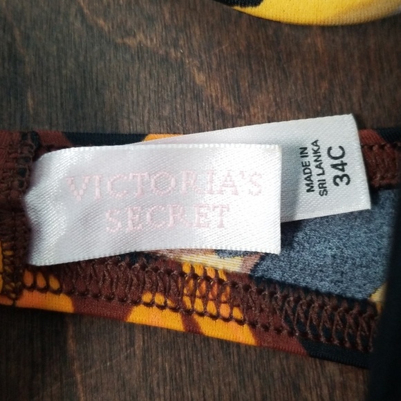 ❤ Victoria's Secret Camo Tie Bikini Top - Picture 8 of 8